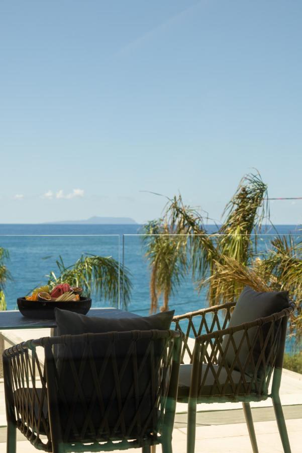 Beyond A Luxury Boutique Hotel ديرمي المظهر الخارجي الصورة
