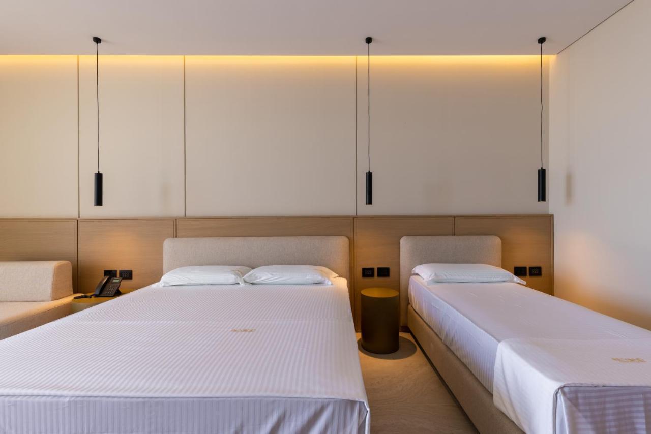 Beyond A Luxury Boutique Hotel ديرمي المظهر الخارجي الصورة