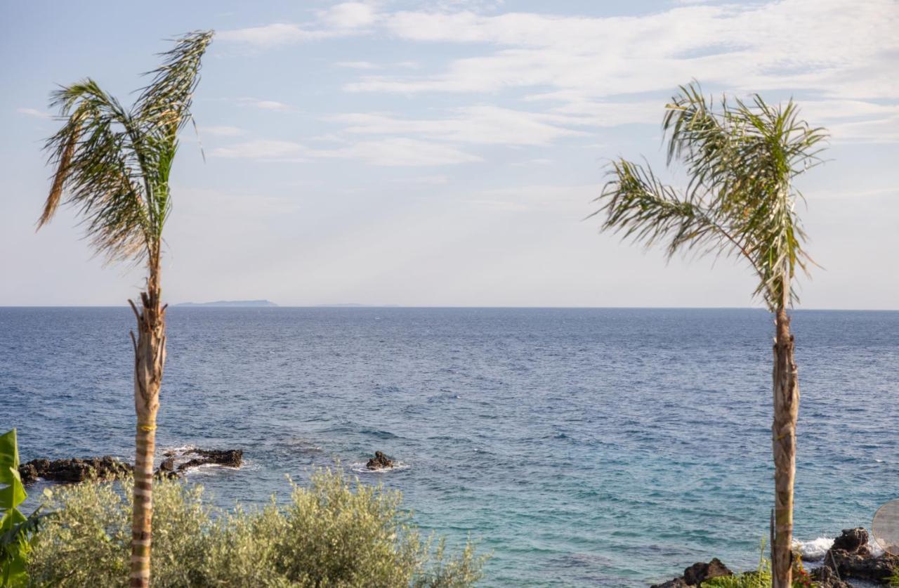 Beyond A Luxury Boutique Hotel ديرمي المظهر الخارجي الصورة