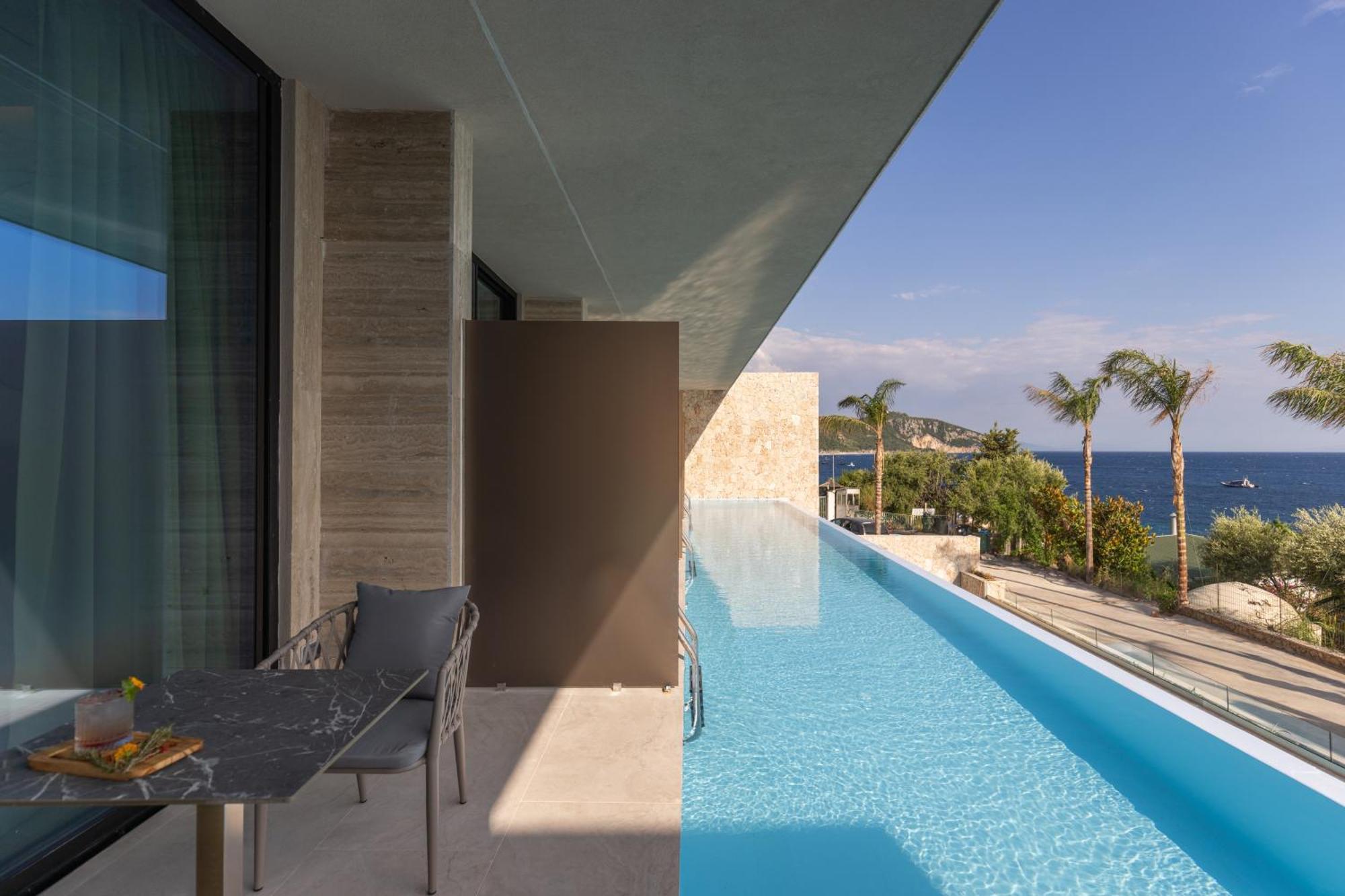 Beyond A Luxury Boutique Hotel ديرمي المظهر الخارجي الصورة