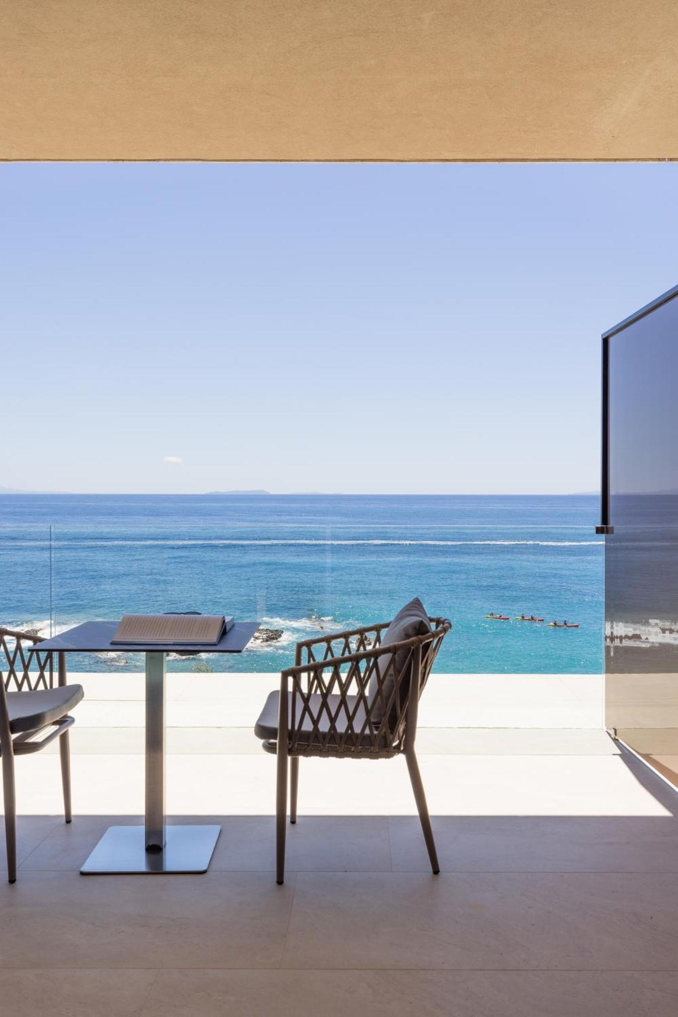 Beyond A Luxury Boutique Hotel ديرمي المظهر الخارجي الصورة